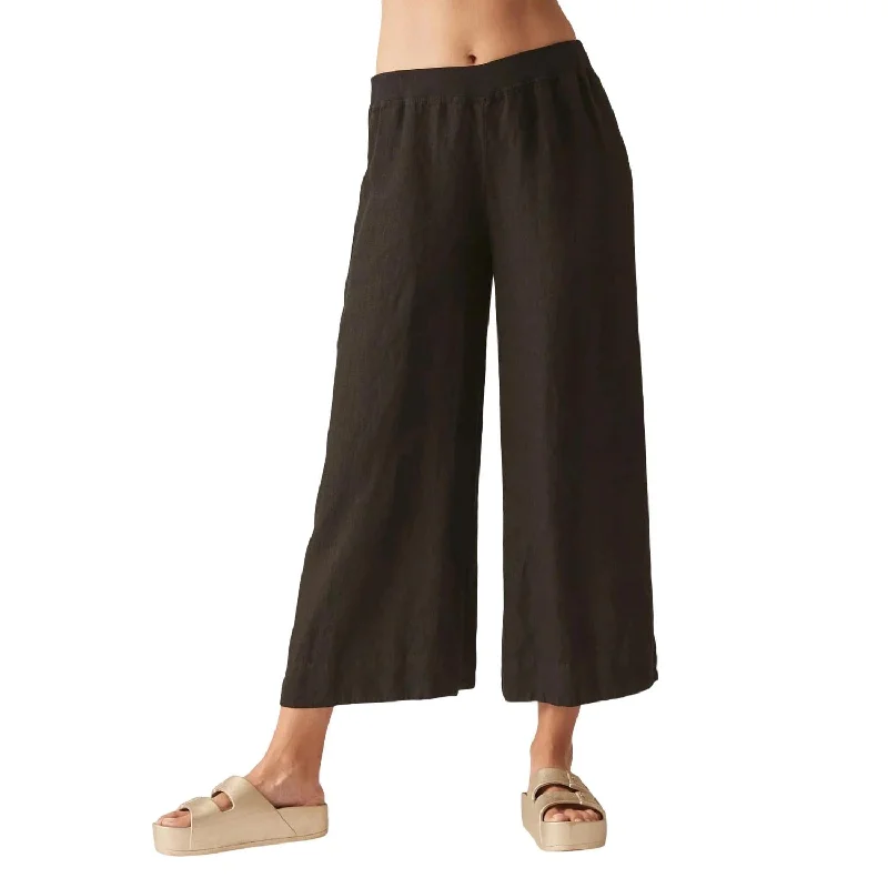 Crop Gaucho Linen Pants In Black