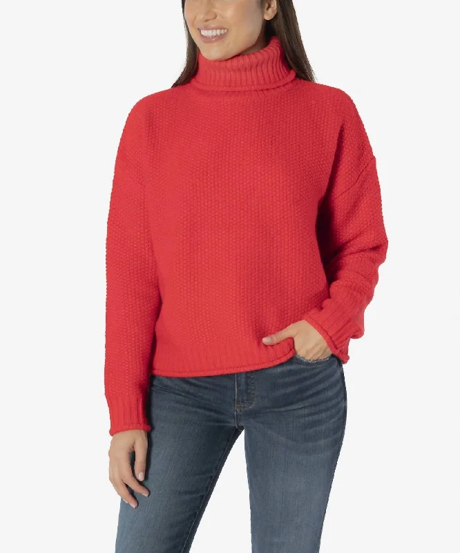 Chunky Knit Women Sweater for Winter WarmthChunky Knit Women Sweater for Winter WarmthHailee Turtleneck Sweater In Red