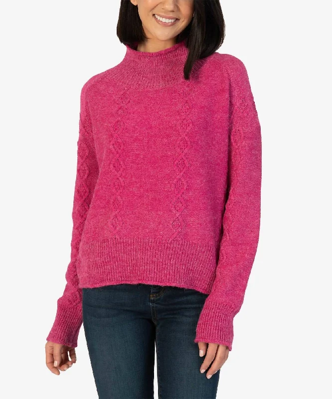 Cashmere Women Sweater with a Luxurious Soft TouchCashmere Women Sweater with a Luxurious Soft TouchLeona Turtleneck Sweater In Deep Pink