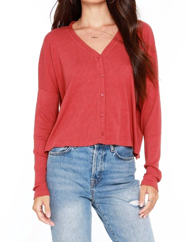 Mock - Neck Women Sweater for a Modern TwistMock - Neck Women Sweater for a Modern TwistRibbed Button Up Top In Canyon