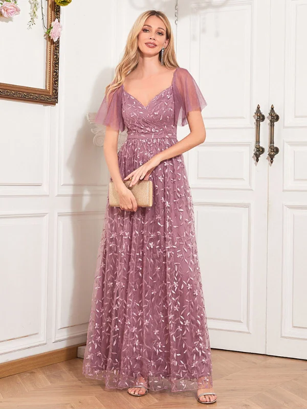 Off - the - Shoulder Women Dress for a Romantic and Feminine Look1920s Solid Sweetheart Neckline Embroidered Long Dress