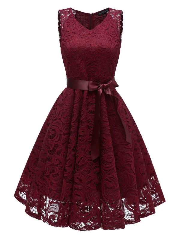 Backless Women Dress for a Sexy and Alluring Look at Evening Events1950s Lace V Neck Bow Dress