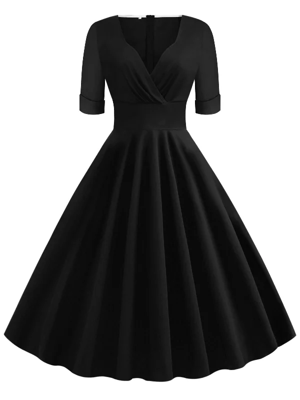 Ball Gown Women Dress with a Full Skirt for a Princess - like Look1950s Solid Sweetheart Fold Swing Dress