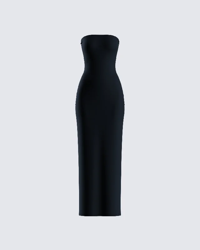 Long - Sleeve Women Dress in Velvet for a Luxurious Winter LookAkari Black Jersey Tube Maxi Dress