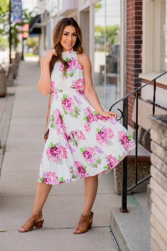 Plus Size Women Dress with a Flattering A - Line Cut for Comfort and StyleBouquets Cinched Midi Dress