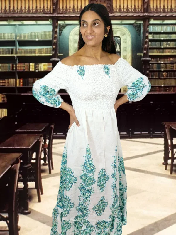 Empire Waist Women Dress to Accentuate the Bust and Conceal the WaistFé dress Aqua