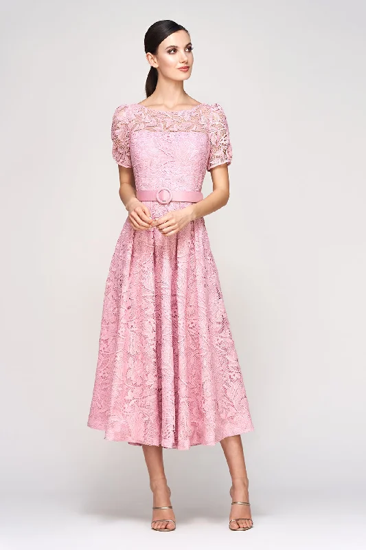 Off - the - Shoulder Women Dress for a Romantic and Feminine LookHaisley Tea Length Dress