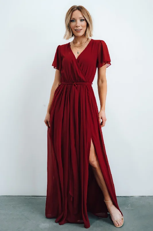 Off - the - Shoulder Women Dress for a Romantic and Feminine LookKristina Maxi Dress | Burgundy