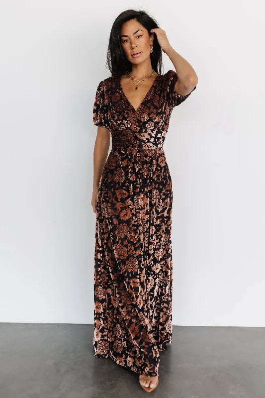 Maxi Women Dress with Floral Print for a Bohemian VibeLeslie Velvet Maxi Dress | Black + Bronze