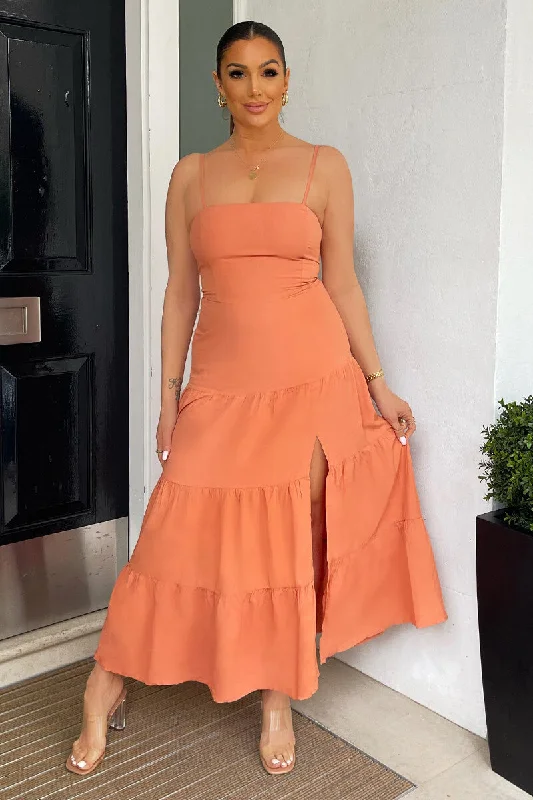 Off - the - Shoulder Women Dress for a Romantic and Feminine LookTerracotta Strappy Smock Midi Dress