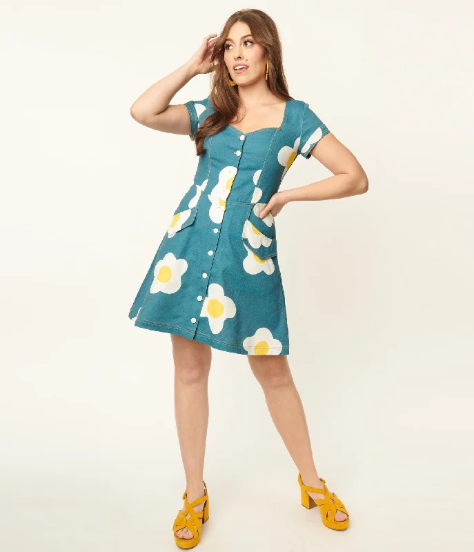 Long - Sleeve Women Dress in Velvet for a Luxurious Winter LookUnique Vintage 1970s Blue Denim & Egg Flower Print Flare Dress