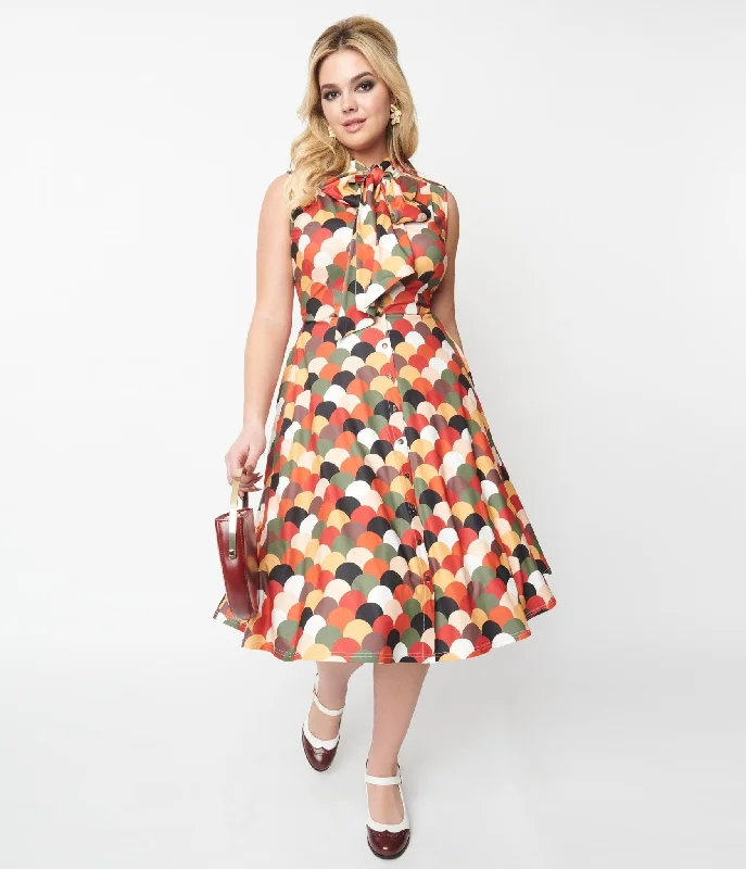 Halter Neck Women Dress to Show Off the Shoulders and NecklineUnique Vintage 1940s Multicolor Scallop Print Ribboned Swing Dress