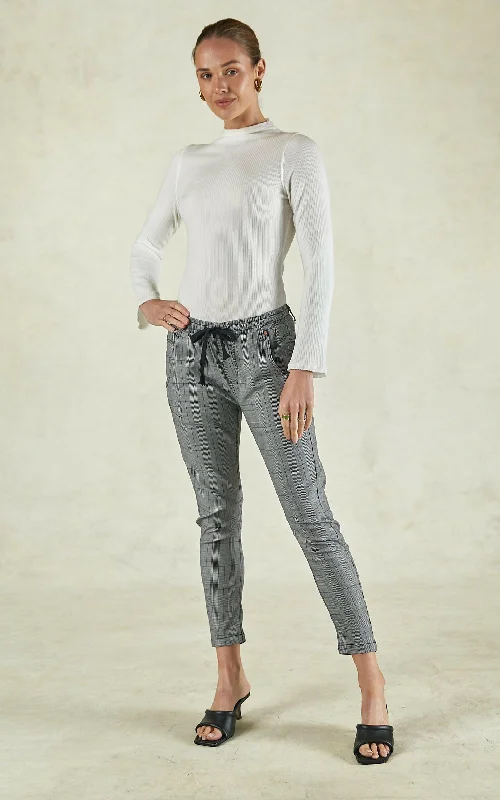 Skinny women jeans with a form - fitting designActive Cobalt Blue Check Jeans