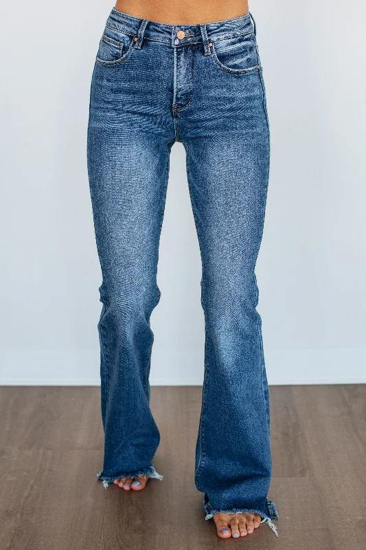 Plus - size women jeans for a comfortable and stylish fitBowie Risen Jeans