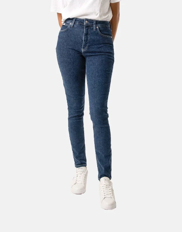 Cargo women jeans with multiple pockets for added functionalityCalvin Klein CKJ High Rise Skinny Jeans Medium Wash