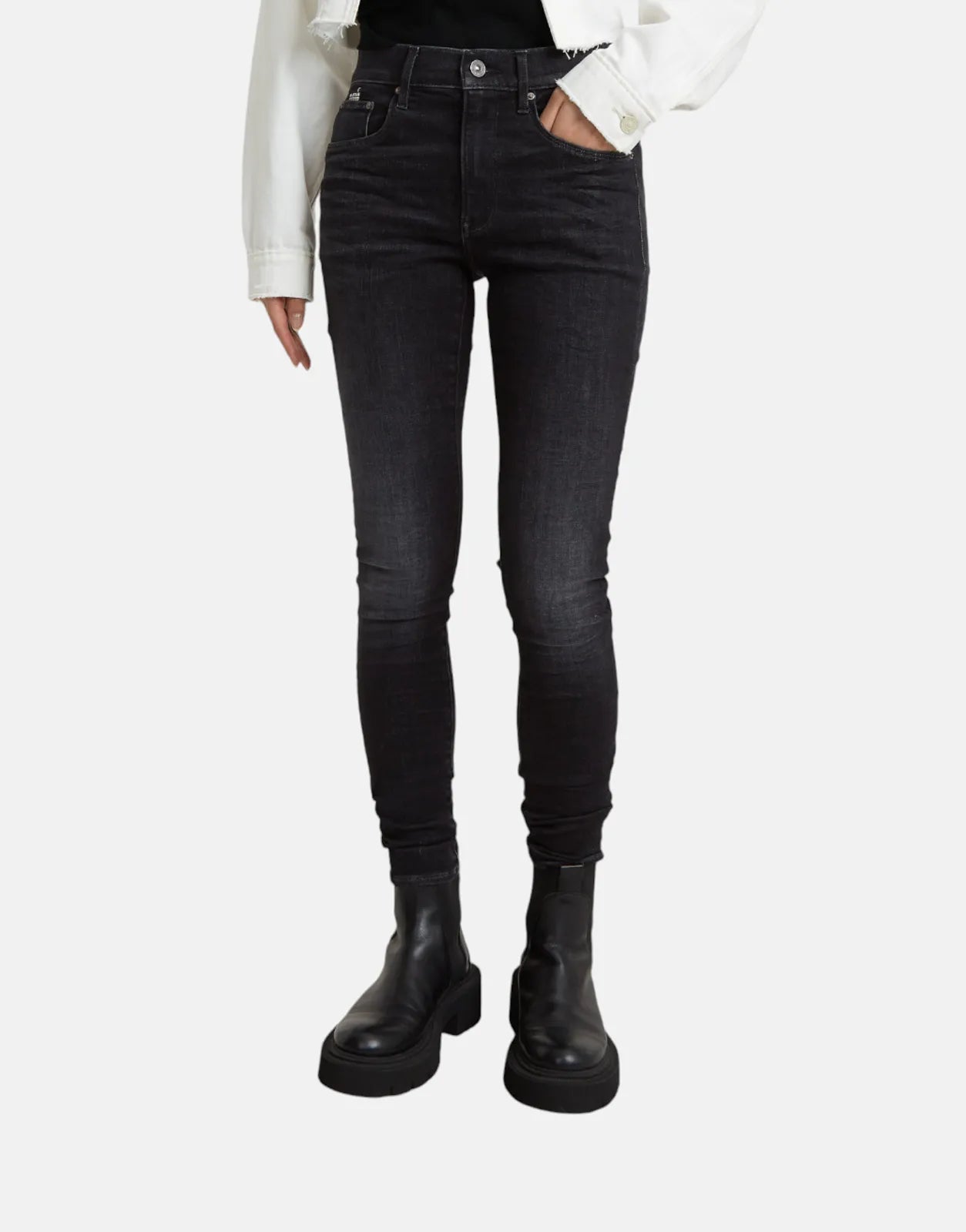 Button - fly women jeans with a traditional touchG-Star RAW 3301 Ladies Skinny Worn Coal Jeans