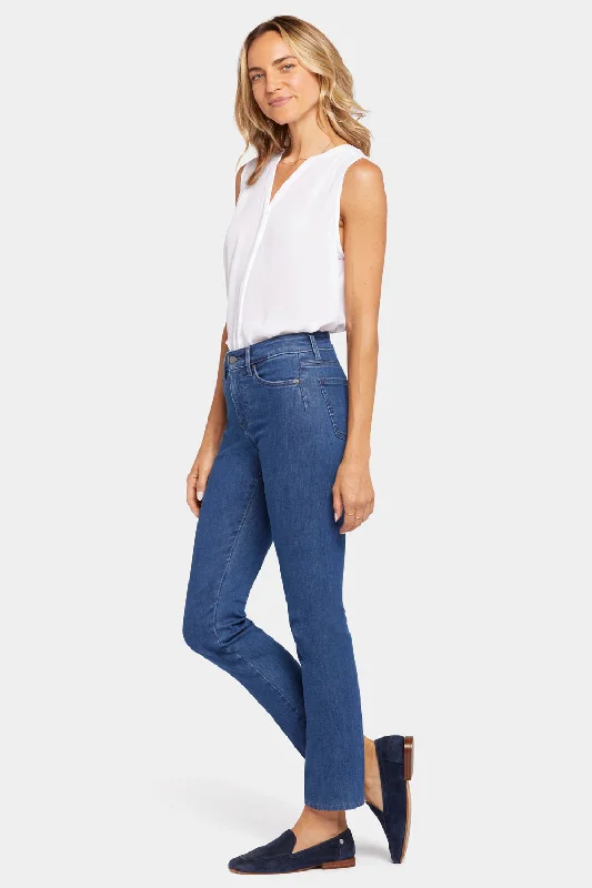 High - waisted women jeans for a flattering silhouetteLe Silhouette Sheri Slim Jeans - Treasured