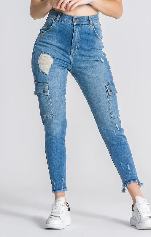 Straight - leg women jeans with a classic and timeless appealMedium Blue Core Cargo Jeans