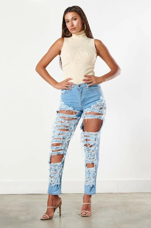 Acid - wash women jeans with a retro finishNita distressed straight Jeans for women