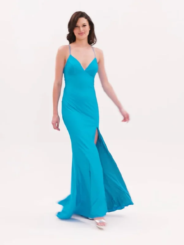 Halter Neck Women Dress to Show Off the Shoulders and NecklineFaviana Long V-Neck Charmeuse Prom Dress S10826