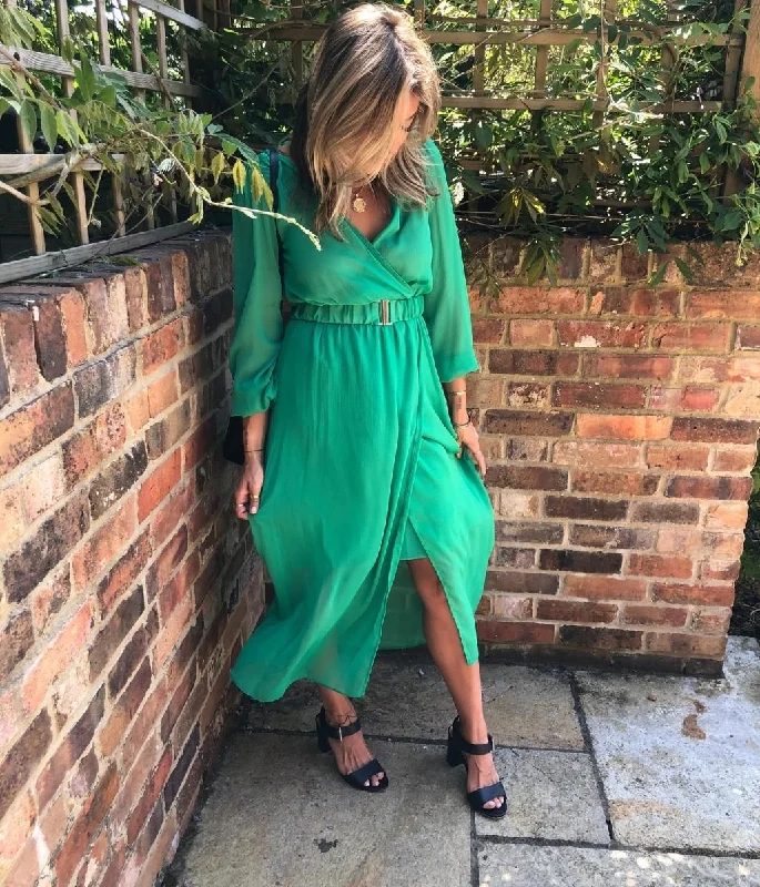 Ball Gown Women Dress with a Full Skirt for a Princess - like LookGreen Chiffon Wrap Dress