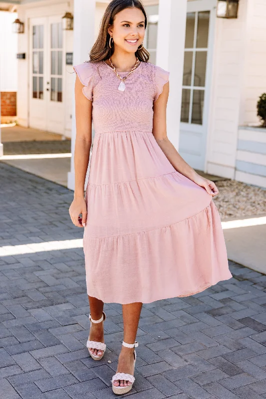 Pleated Women Dress with a Timeless and Elegant TextureNew Experiences Blush Pink Midi Dress