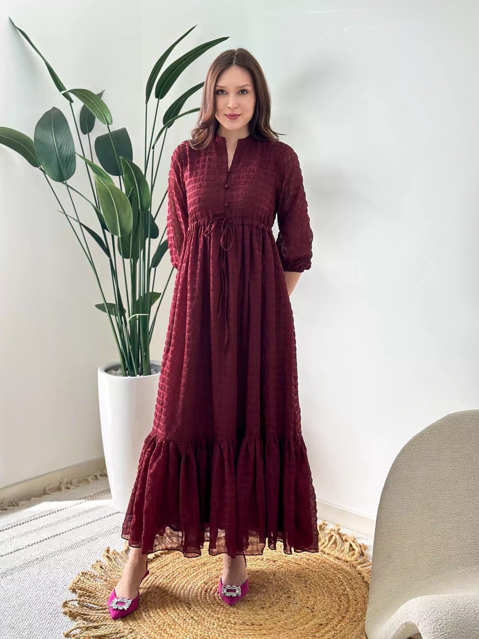 Lace - Embellished Women Dress for an Elegant and Sophisticated AppearanceRed Wood Texture Long Dress