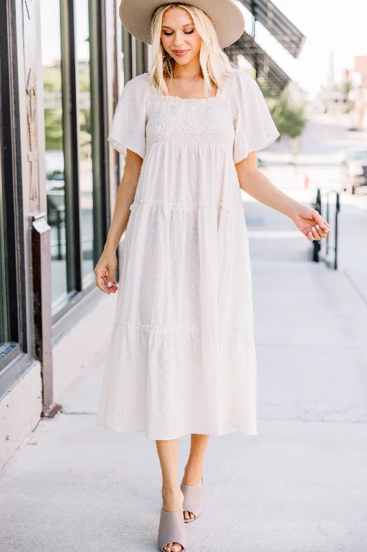 Sleeveless Women Dress in Bright Colors for Summer PartiesSome Day Soon Eggshell White Midi Dress