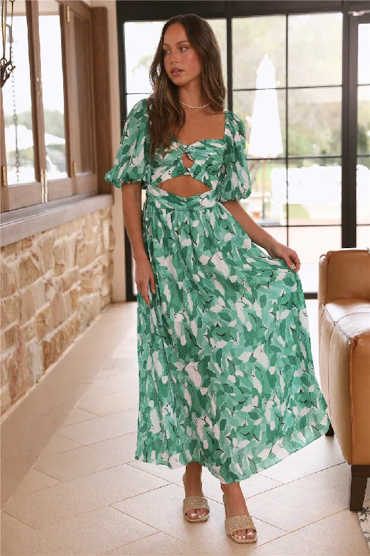 Mermaid - Style Women Dress with a Fitted Silhouette for Special OccasionsSoulmate Maxi Dress Green