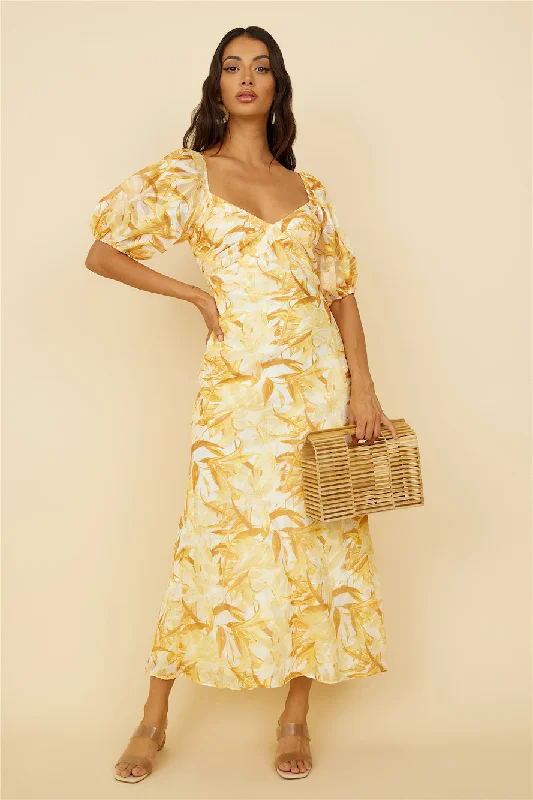 Wrap - Style Women Dress with Adjustable Fit for All Body TypesSpontaneous Maxi Dress Yellow